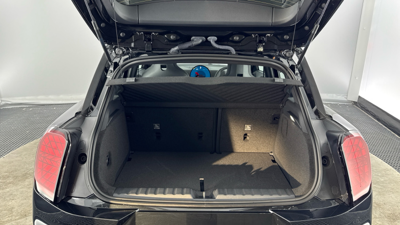 MINI Aceman 135kW E Sport 43kWh 5dr Auto Electric Hatchback